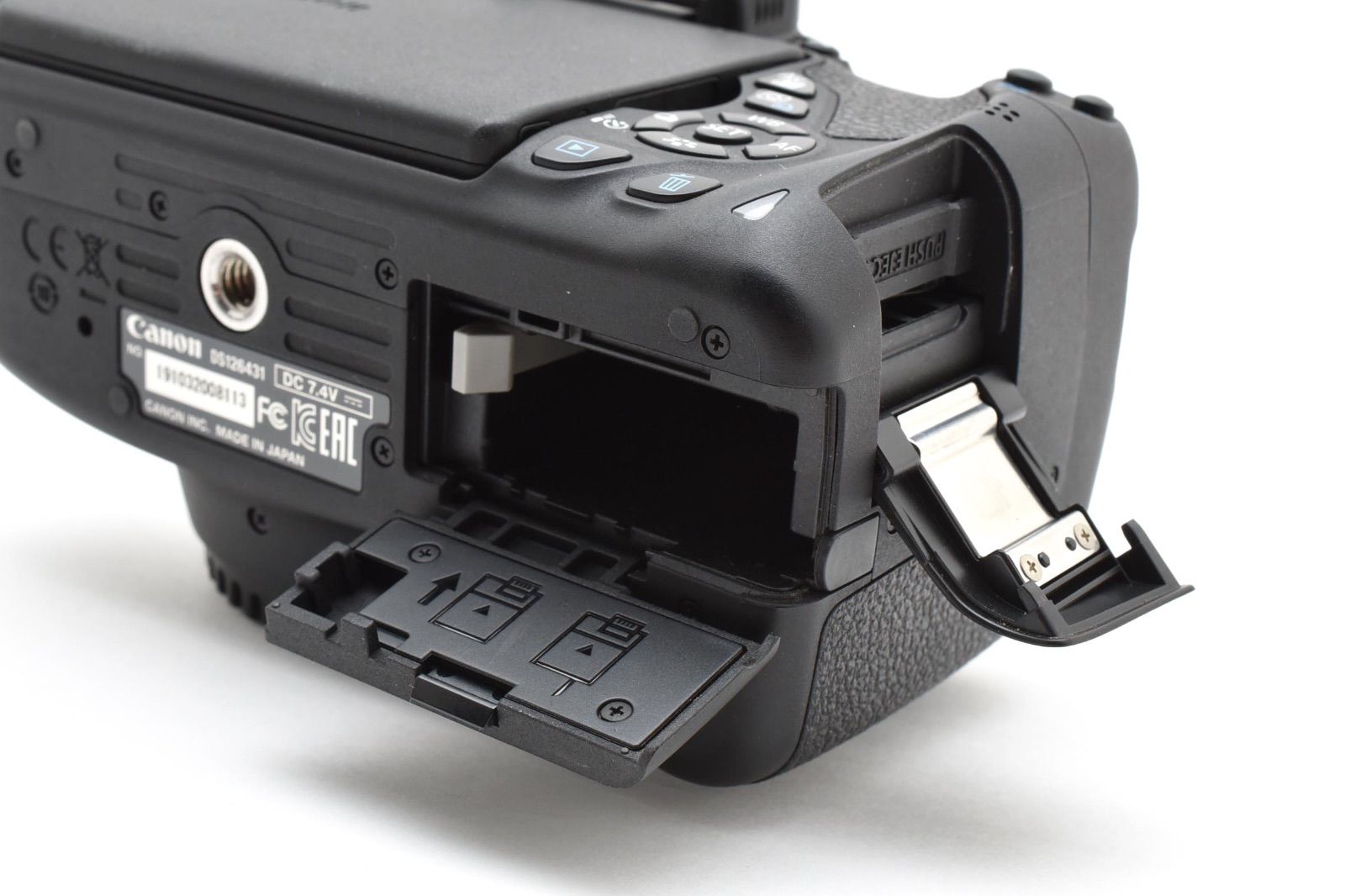 美品 キヤノン CANON EOS Kiss X7i デジタル一眼レフカメラ カード