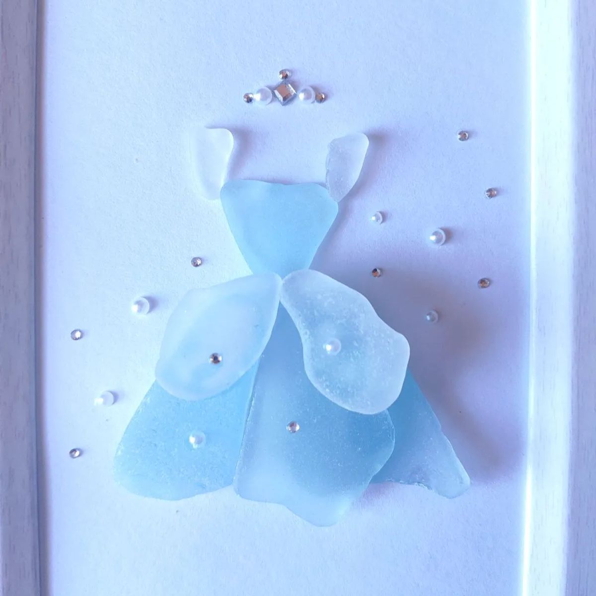 シーグラスアート水色のドレス （シーグラス アート 素敵なドレス 飾り  