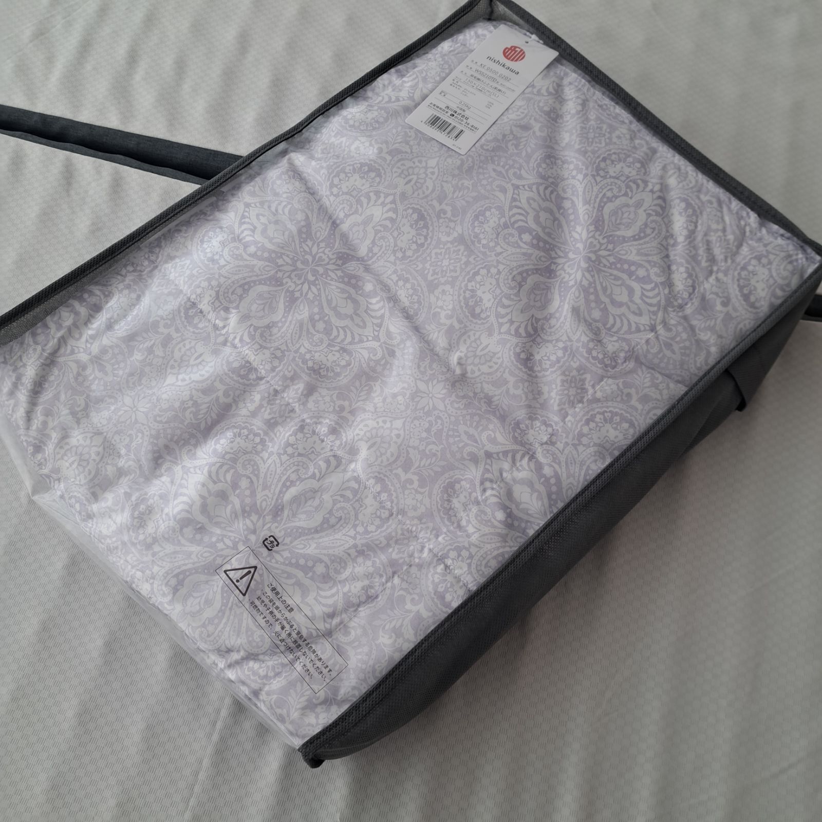 CELINE 肌掛け布団 未使用 未使用品 セリーヌ CELINE 羽毛肌掛け 布団