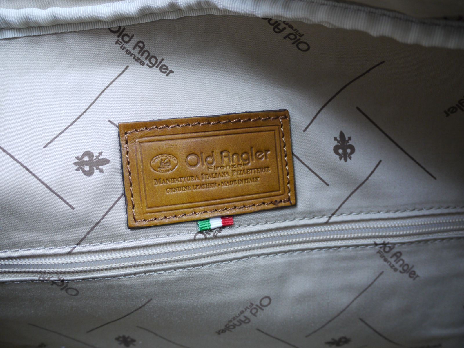 新品未使用 Old Aangler Firenze イダリア制特注ボストンバッグ - メルカリ