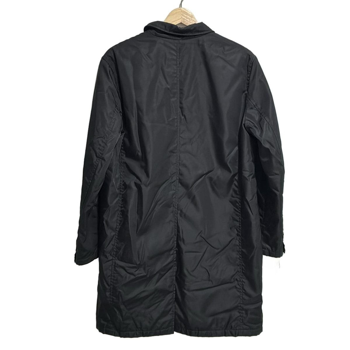PRADA 黒 中綿コート Sサイズ PRADA(プラダ) コート サイズ38 S レディース - 黒 長袖/ジップ