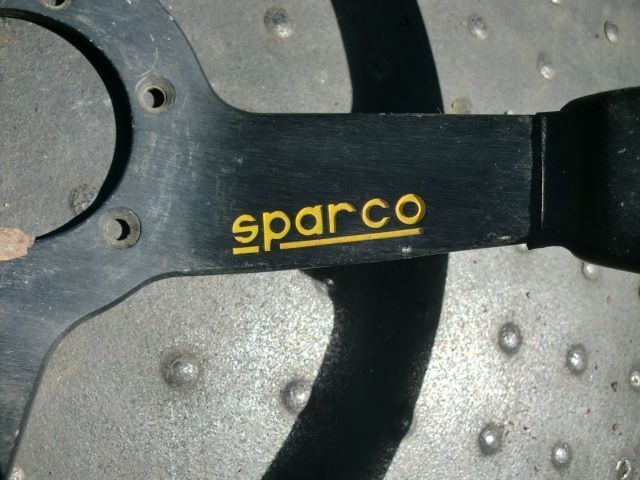 新品　小径　ステアリング　320mm ディープコーン　即決大歓迎 sparco ディープコーン ステアリング - メルカリ
