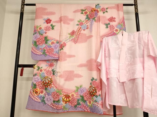 平和屋着物 七五三 女の子 ７歳 祝着 四つ身 長襦袢セット 駒刺繍 花手毬文 暈し染め 金彩 AAAW7082ja