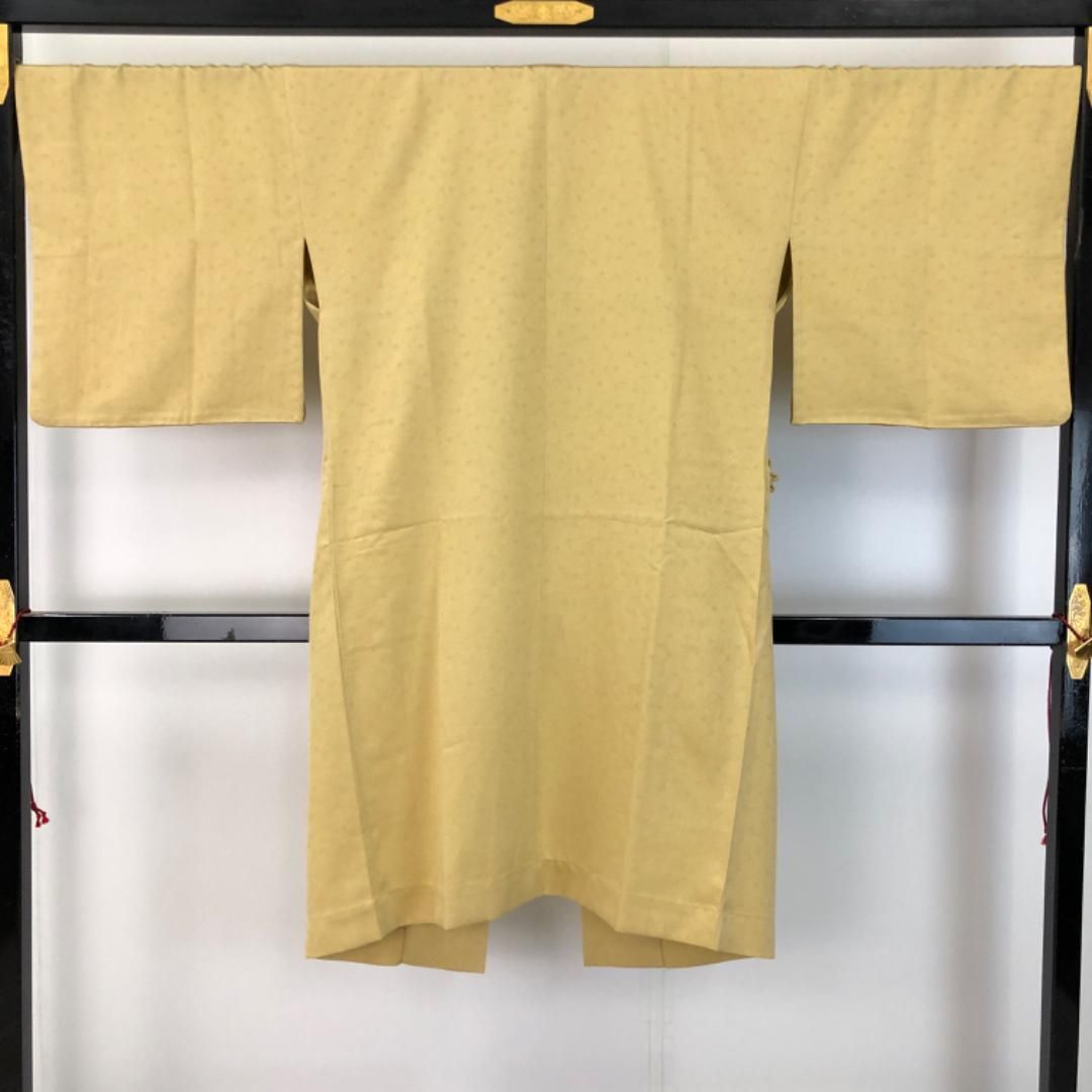 単衣 花唐草模様