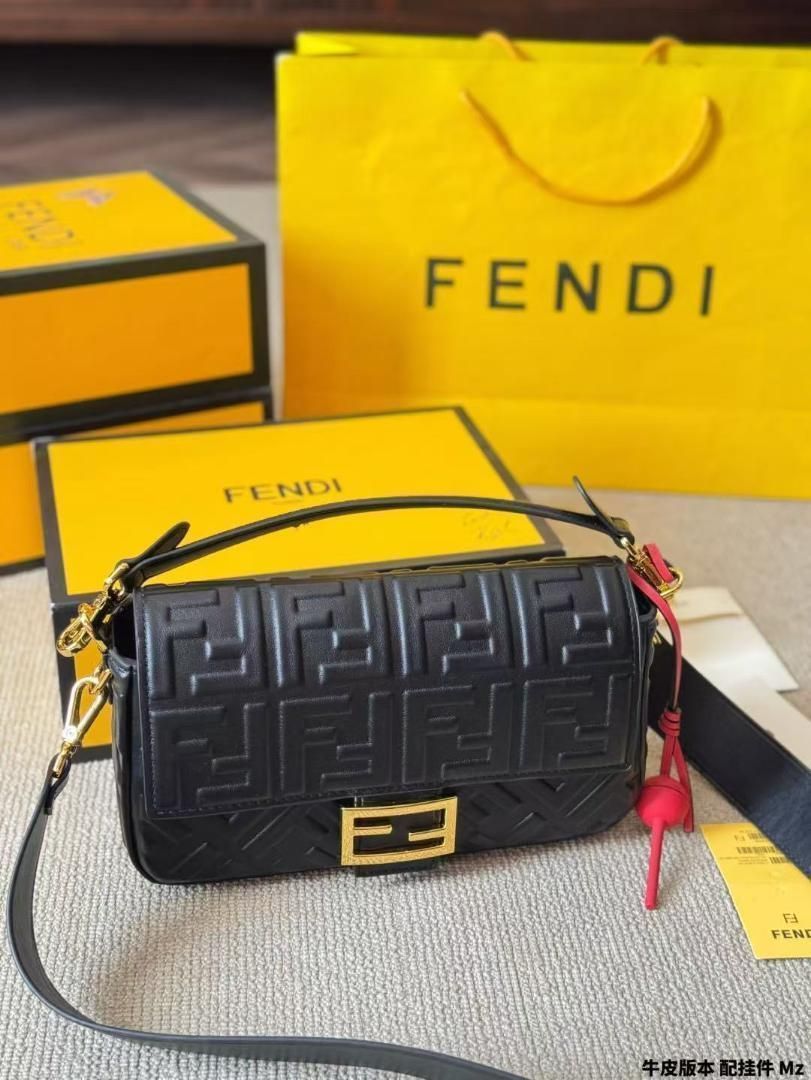 ショルダーバッグ