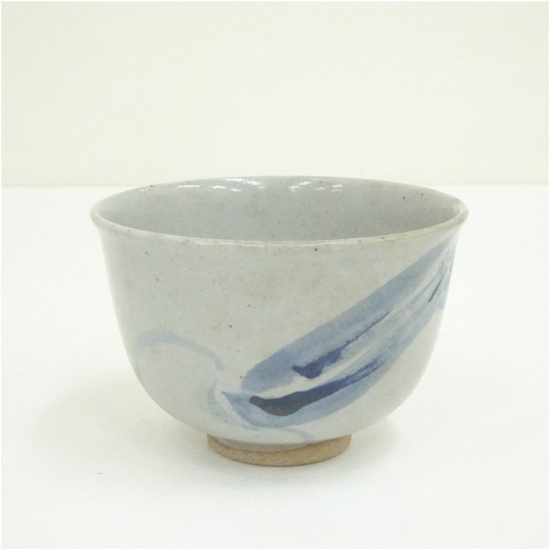 膳所焼 岩崎新定造 灰釉染付茶碗 共箱 茶道 抹茶 おしゃれ 抹茶茶碗 抹茶碗 和食器 レトロ 茶器 骨董 茶わん 茶会 茶の湯