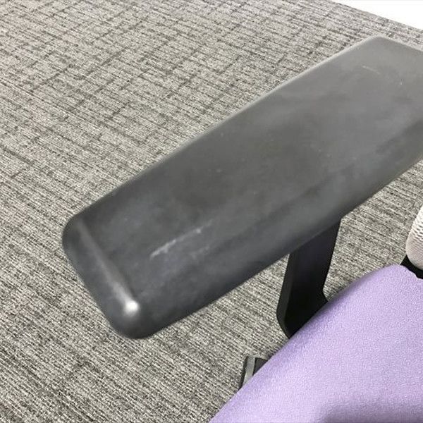 肘付 steelcase
