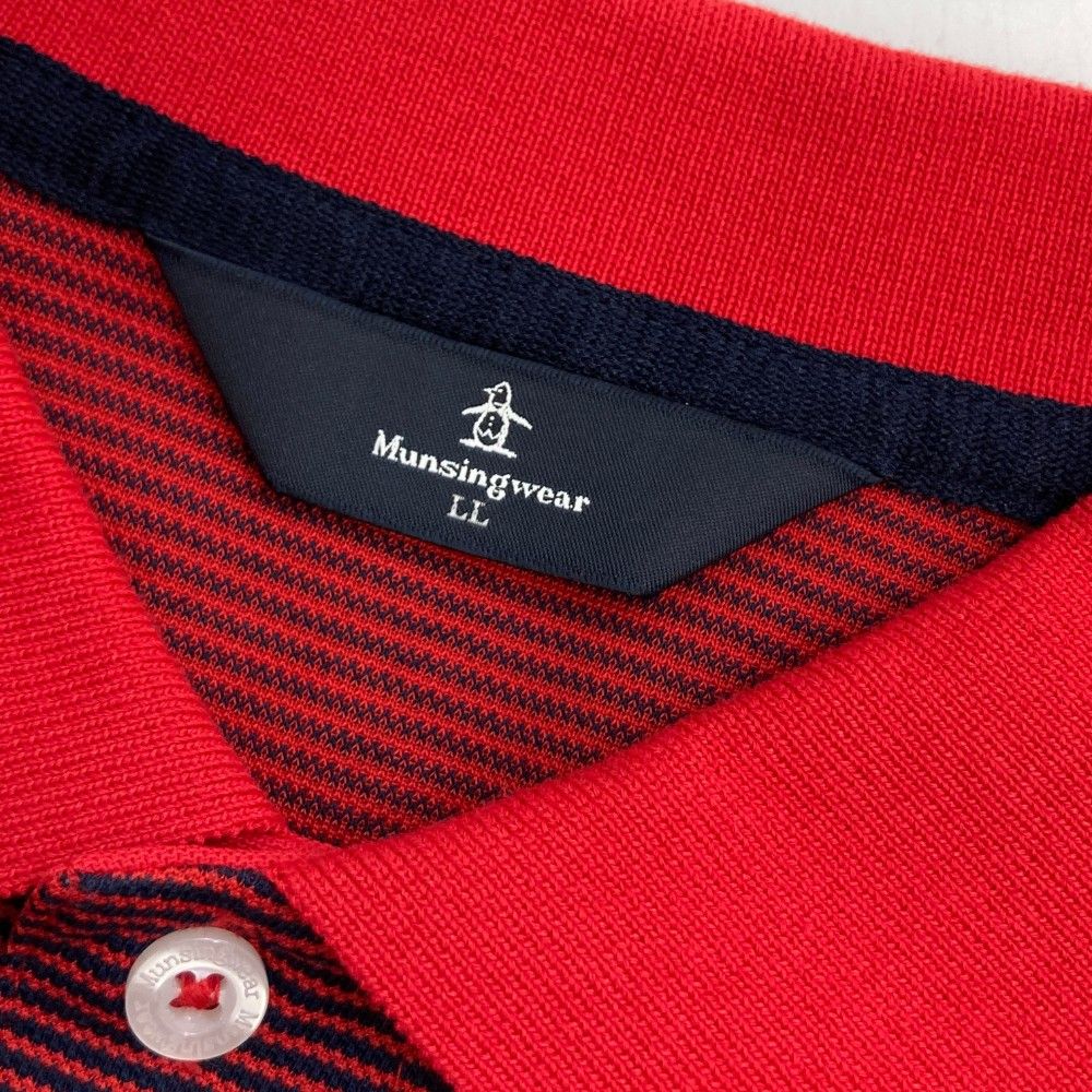 サイズ：LL MUNSING WEAR マンシングウェア  半袖ポロシャツ ボーダー柄 レッド系 [240101439607] ゴルフウェア メンズ ストスト サイズ：LL MUNSING WEAR マンシングウェア 半袖ポロシャツ