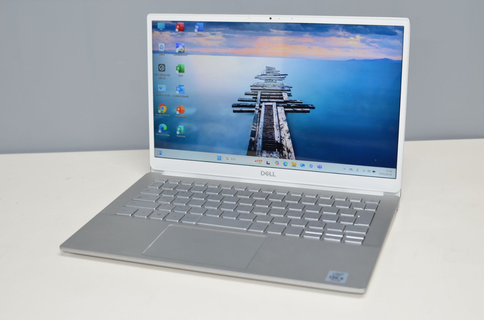 中古軽量ノートパソコン DELL Inspiron 5391 core i5-10210U 爆速SSD256GB メモリ8GB 13.3インチ webカメラ Windows11+office
