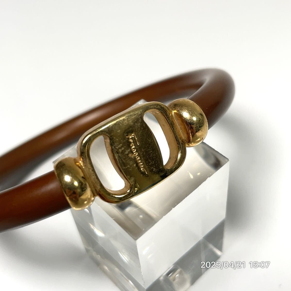 Ferragamo サルヴァトーレフェラガモ