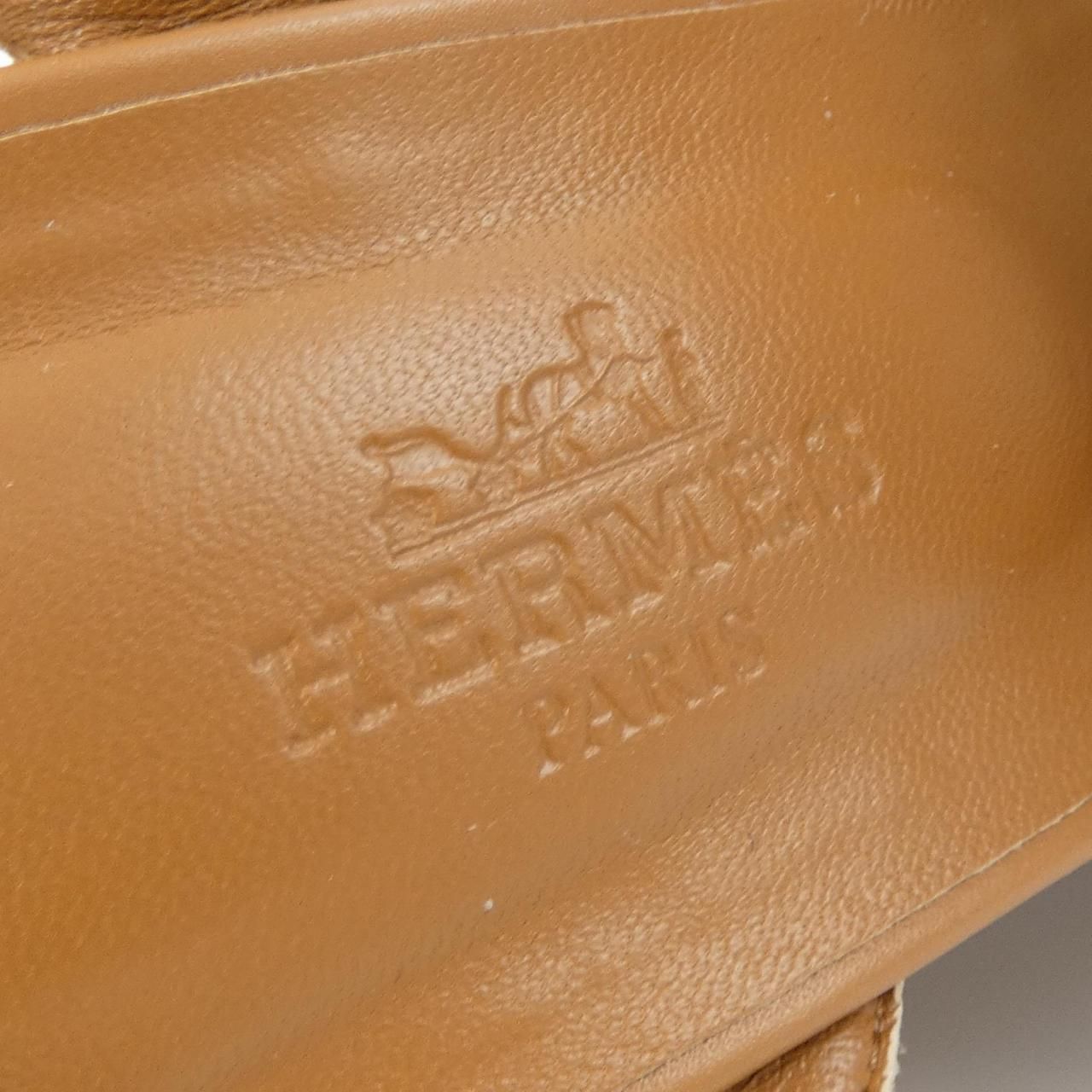 241081Z サンダル