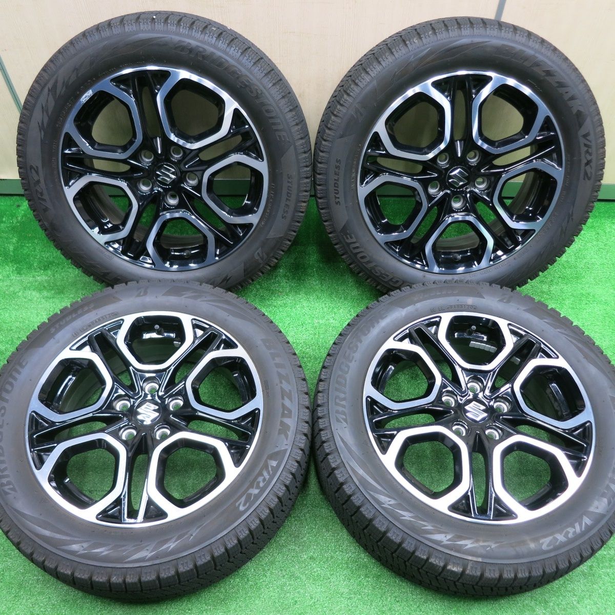 パーティを彩るご馳走や ZC33S スポーツ スイフト バリ溝！20年！キレイ！9.5分★スズキ [送料無料] 純正 PCD114.3/5H★4091302NJス VRX2 ブリザック  ブリヂストン スタッドレス 215/55R17 タイヤ・ホイール