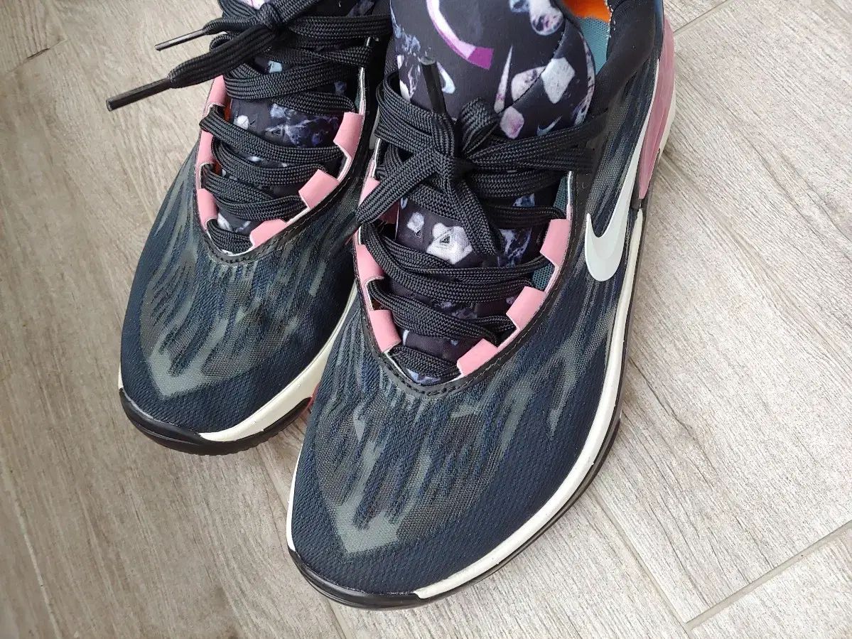 giti cut 2 GTカット NIKE ナイキ スニーカー