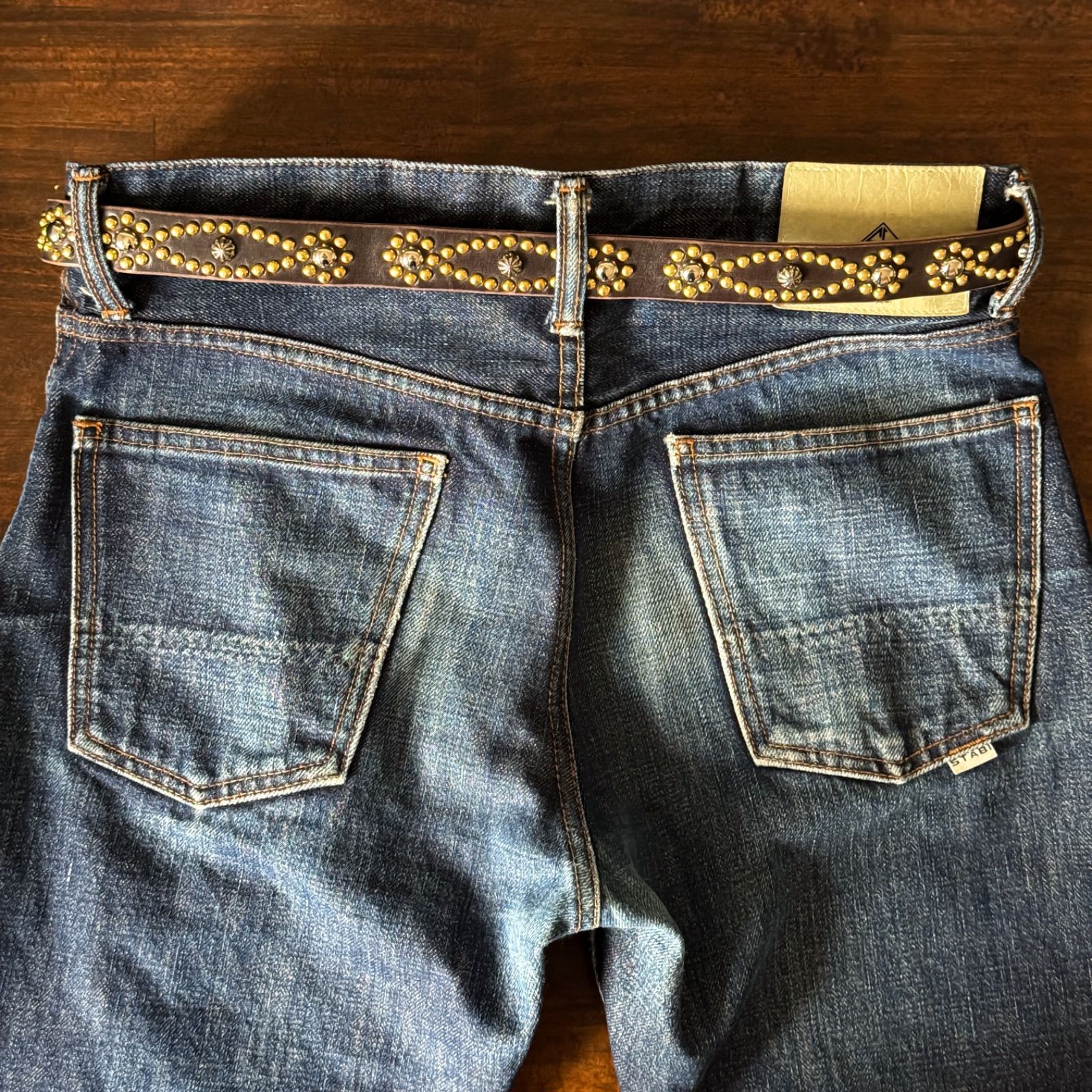 オーダーページ』スタッズナローベルトクラウンオールUKサドル23mm  