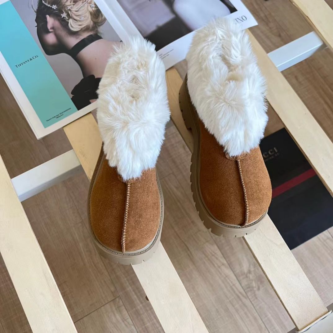 厚底美品UGG アグ クラシックウルトラミニプラットフォーム 箱付Q028 