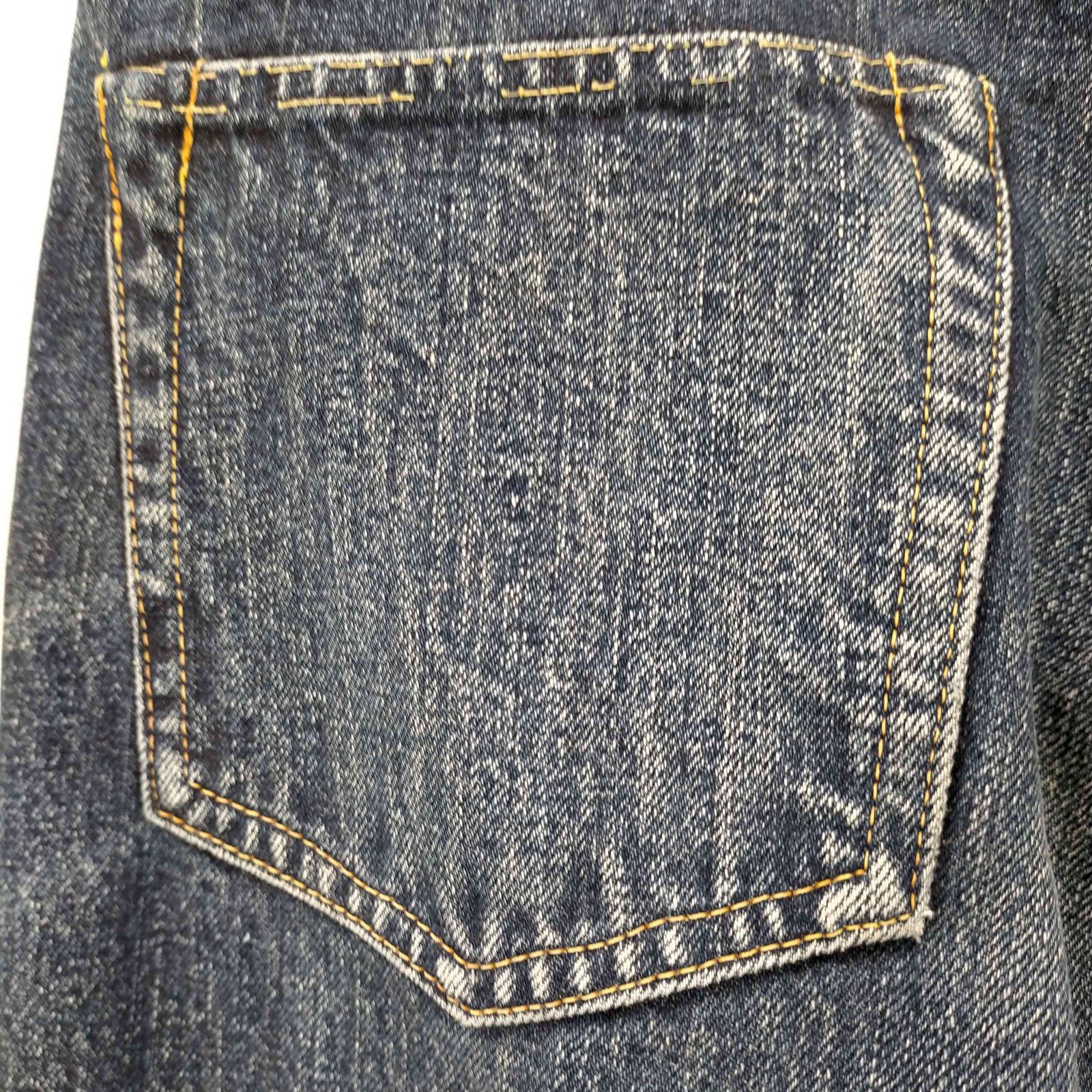 キャピタル KAPITAL OLD セルビッチ 月桂樹ボタン 蜂の巣 ボタン