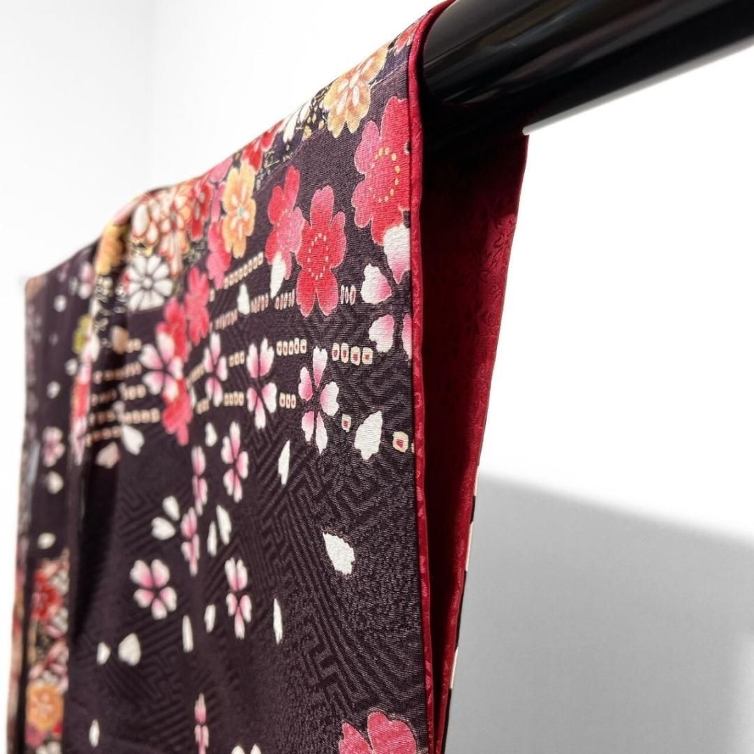 刺繍　菊花　桜花　花吹雪　鹿の子　楓　振袖　着物 014a p 刺繍菊花桜花花吹雪鹿の子楓振袖着物 014a p