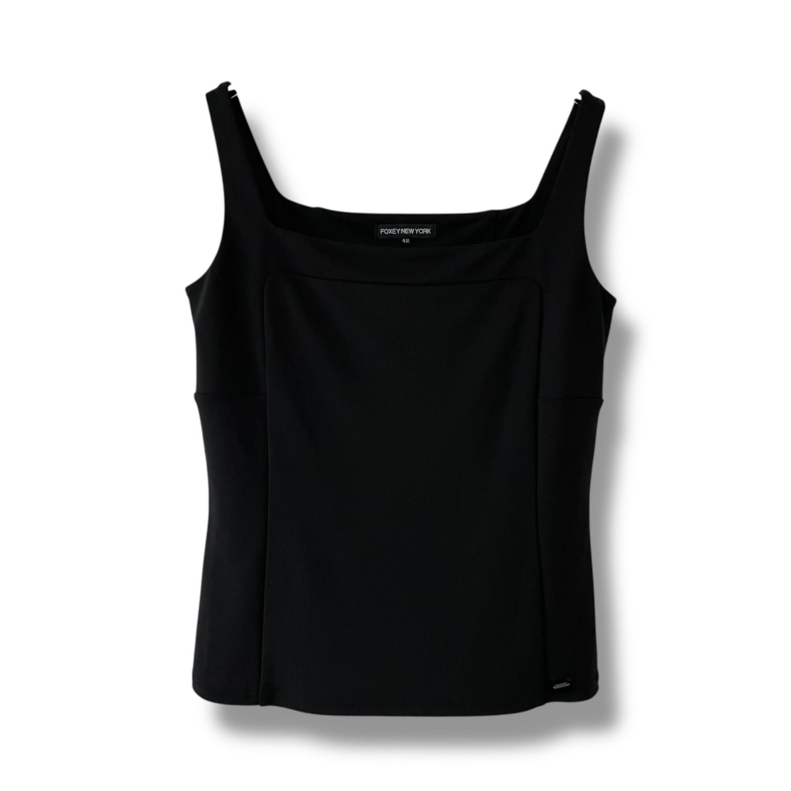 ★美品★FOXEY/フォクシータンクトップ 小顔タンク ストレッチリブ38 ☆美品☆FOXEY/フォクシータンクトップ 小顔タンク ストレッチ