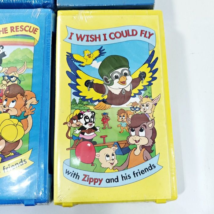 DWE CD25枚　まとめ売り DWE CD25枚 まとめ売り ディズニー英語DWE CD-ジャパン公式