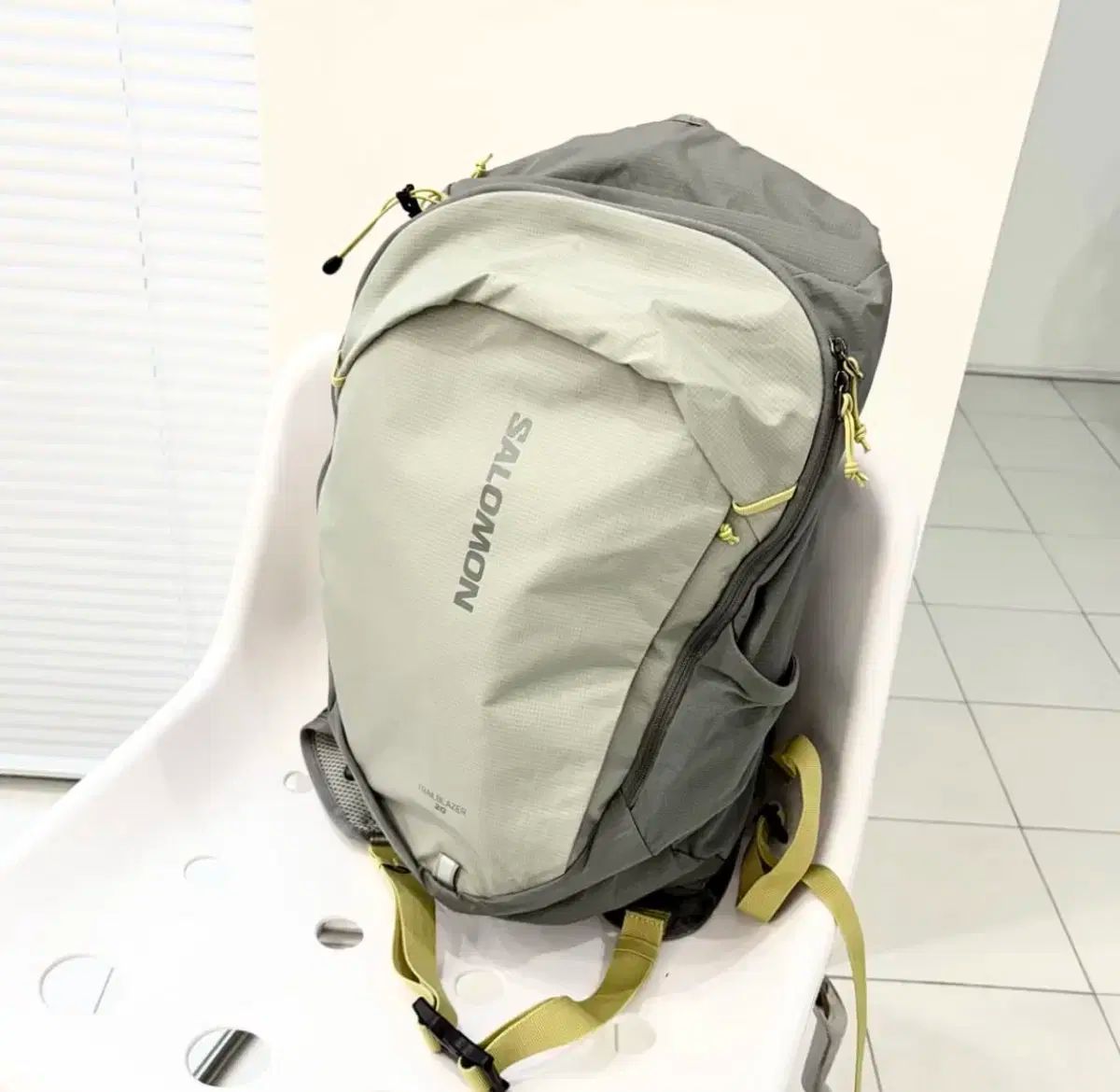 完全処分☆】ディズニー 公式 美女と野獣 バラ ドーム スピーカー 日本