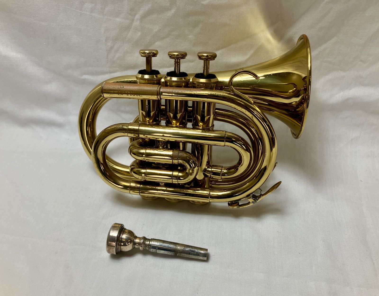 YAMAHA YTR-233 トランペット　マウスピース付き トランペット Amazon | ヤマハ YAMAHA トランペット YTR-2330 入門 初心者