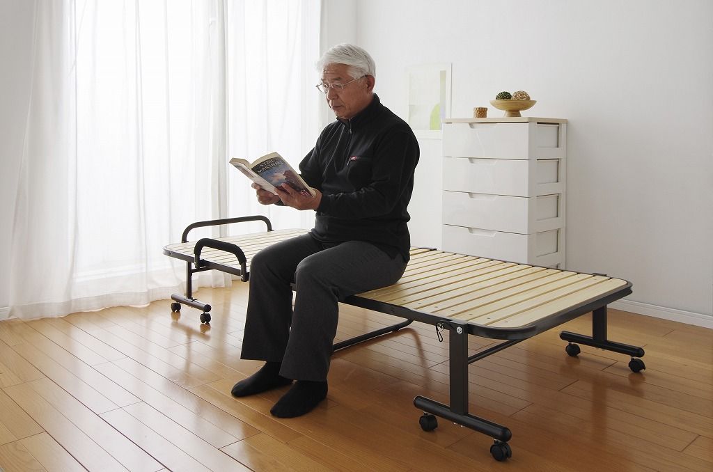 アイリスオーヤマ 折り畳み すのこベッド シングル OTB-WH IRIS OHYAMA USTAUSTRALIA_COM_AU