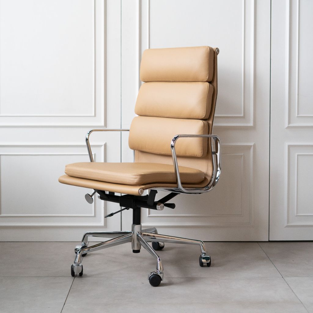 Outlet Executive Soft Pad Chair High Lightbrown | アウトレット エグゼクティブ ソフトパッド チェア ハイ ライトブラウン アルミナムチェア