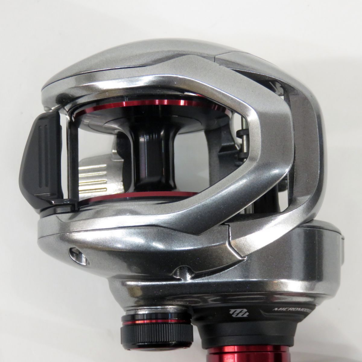 SHIMANO シマノ 21 Scorpion スコーピオン MD 300XG 043573 右ハンドル ベイトリール ※中古