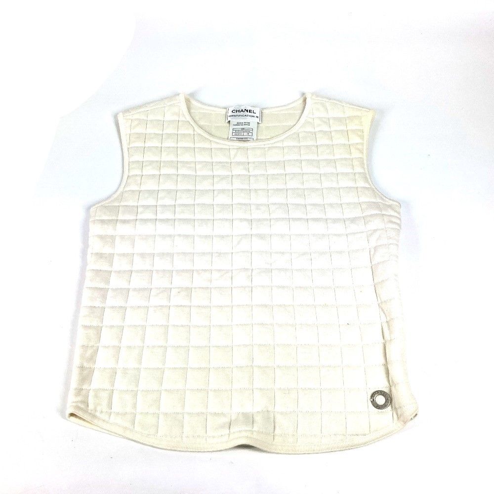 CHANEL シャネルキルティング ロゴ　タンクトップ トップス　白　ホワイト CHANEL シャネル タンクトップ キルティング CC ココマーク