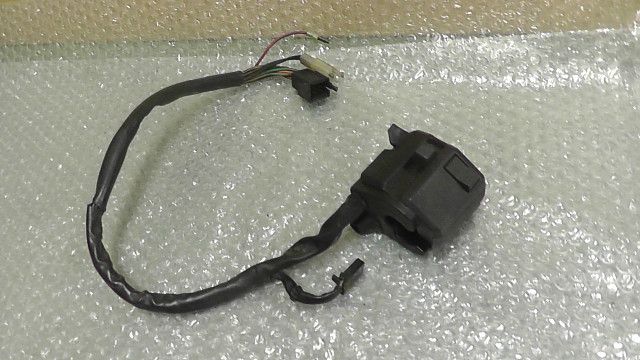 バリオス ZR250A-037 の ハンドルスイッチ 左:#1738822908