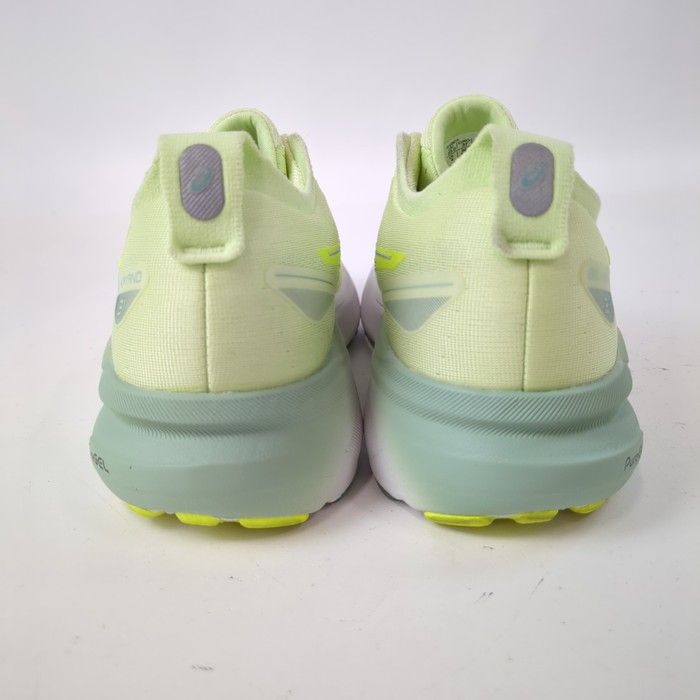 レディースランニングシューズ