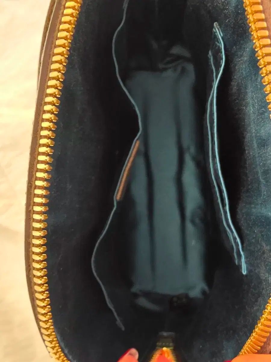 オフィディア バッグ