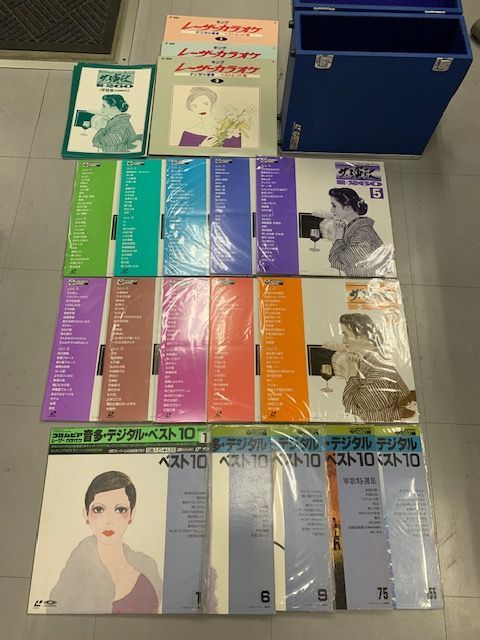 カラオケ レーザーディスク 18枚 ケース付き まとめ売り - メルカリ