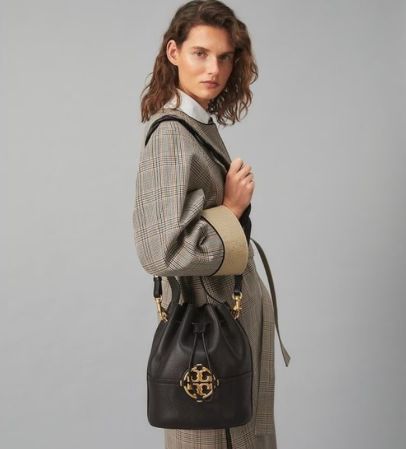 ☆新作☆ TORY BURCH トリーバーチ MILLER BUCKET BAG ミラー バケットバッグ レディース ハンドバッグ 2WAY ショルダー バッグ 牛革 アウトレット品 ブラック #79323 - メルカリ