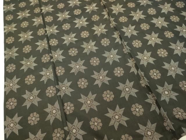 平和屋着物○希少 本場大島紬 龍郷絣 舞花文 正絹 逸品 DAAR4466tw  