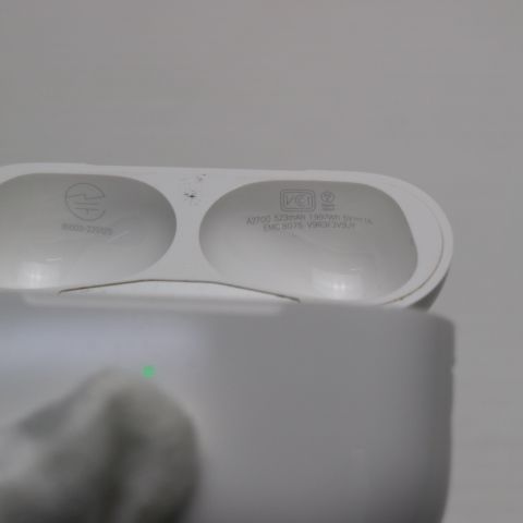 AirPods Pro 第二世代 lightningタイプ右耳 Apple AirPods Pro 第2世代