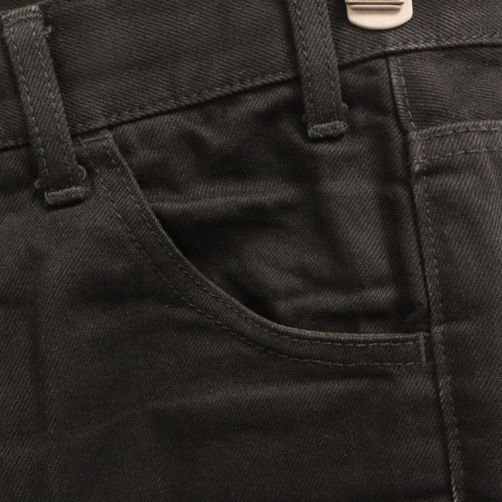 【CELINE】　ブラック　カットオフデニム CELINE(セリーヌ) カットオフデニムパンツN939 947F 38CH N939
