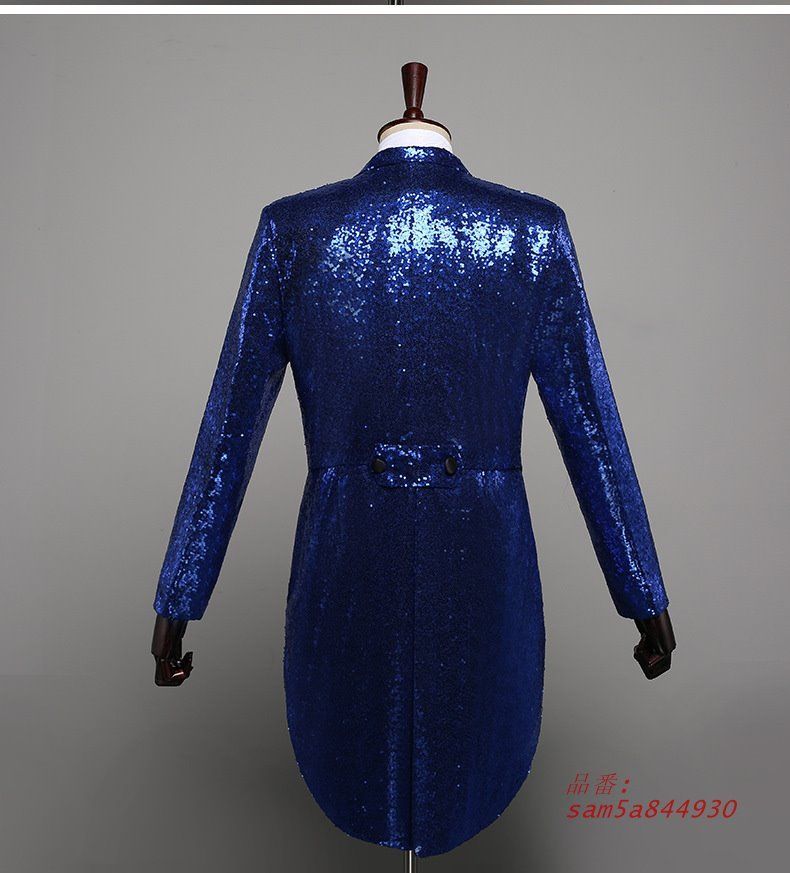 タキシード スパン司会者