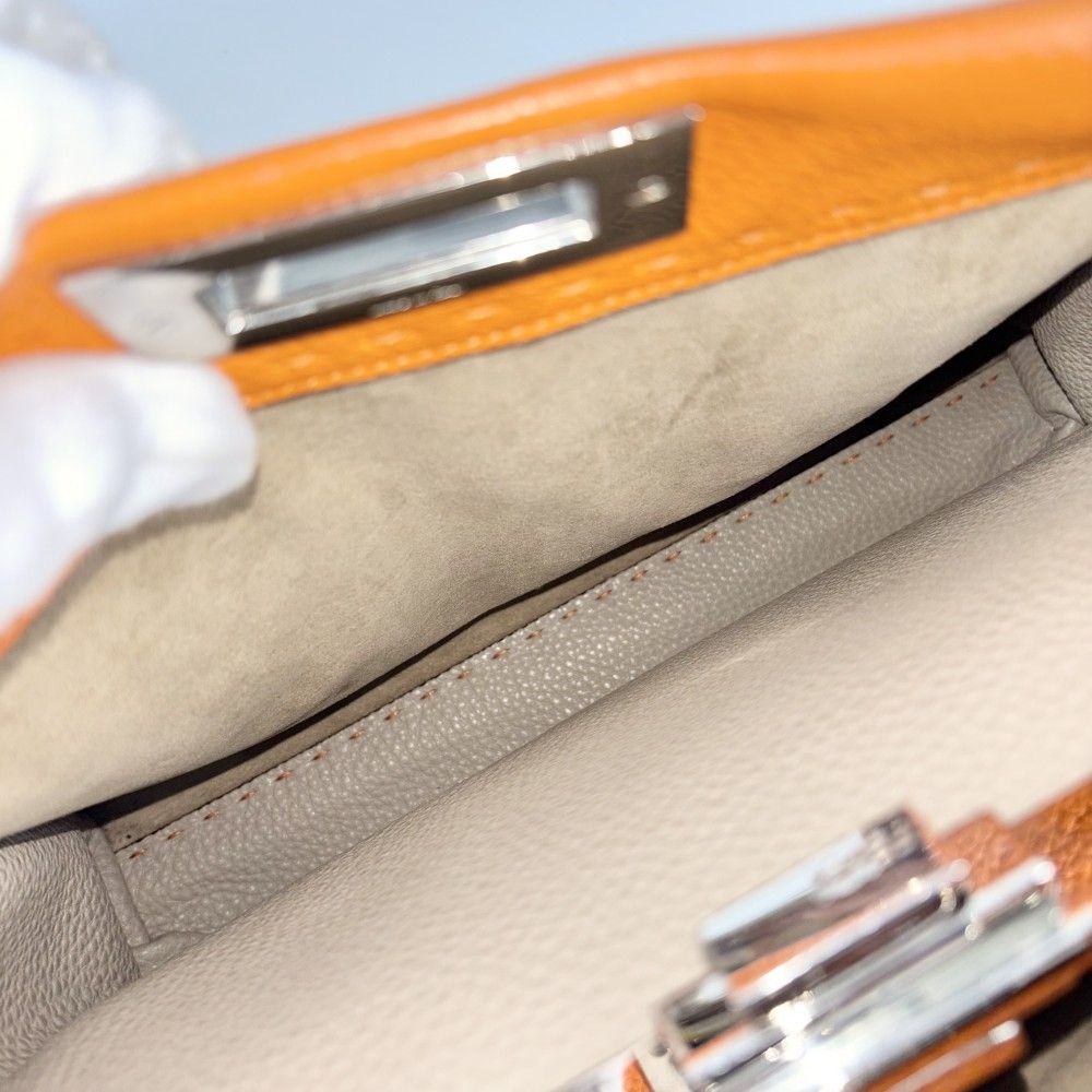 フェンディ 2WAY レディース セレリア ピーカブーレギュラー  