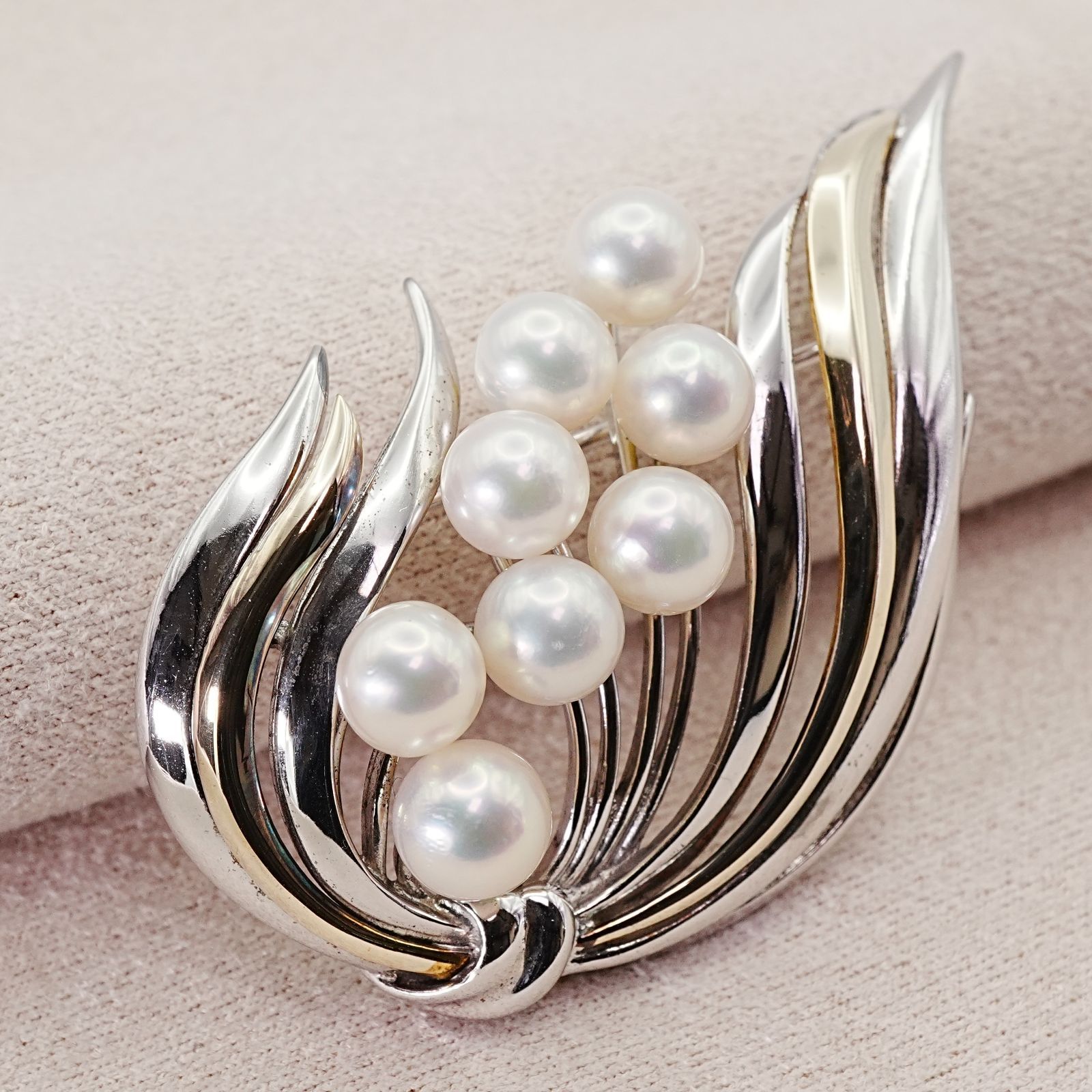 silver k18 真珠　ブローチ silver k18 真珠 ブローチ