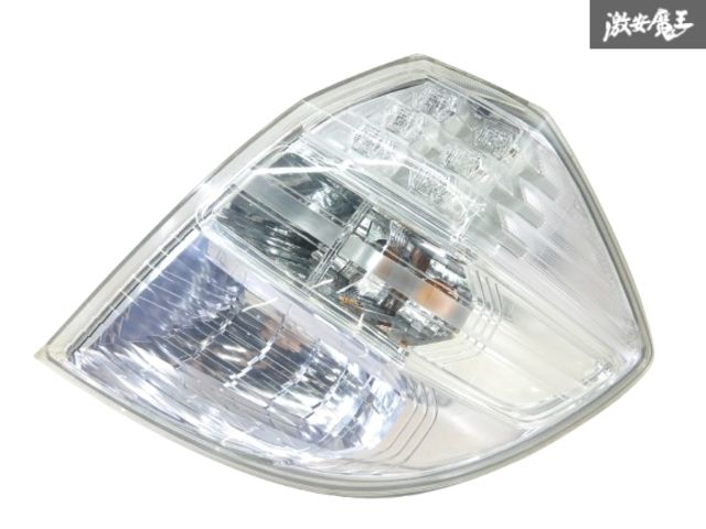 点灯OK!!】ホンダ 純正 GP1 フィット ハイブリッド LED テール