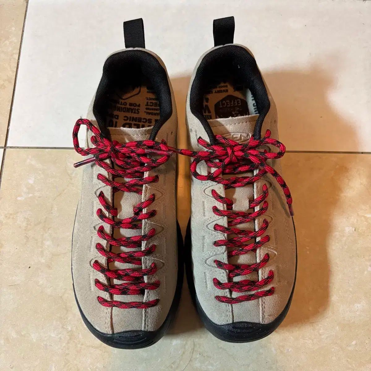 KEEN キーン ジャスパー スニーカーズ ベージュ 230