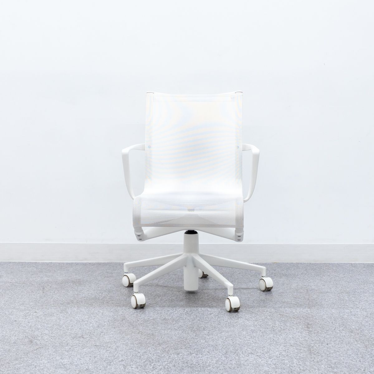 Alias アリアス ROLLINGFRAME ローリングフレーム キャスター アーム チェア メッシュ ホワイト アルベルト メダ 定価20万 2