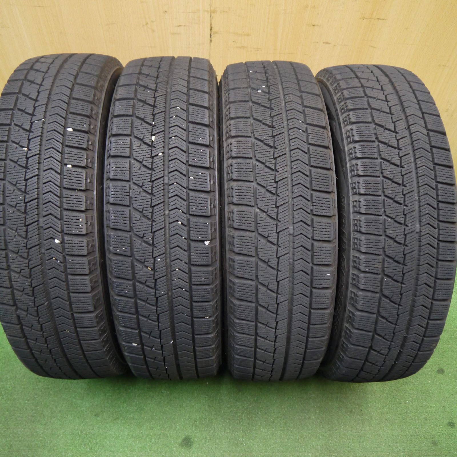155|65R14 スタッドレス