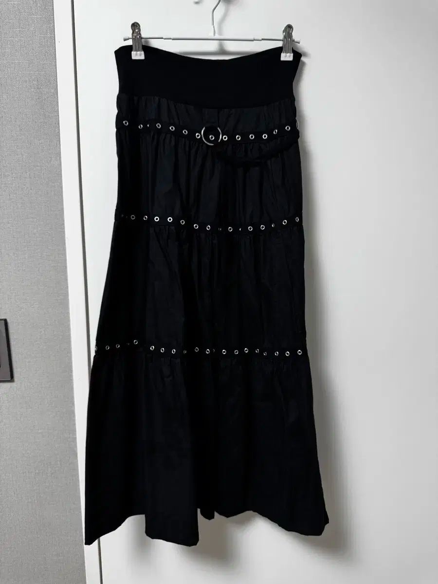 Eyelet Maxi