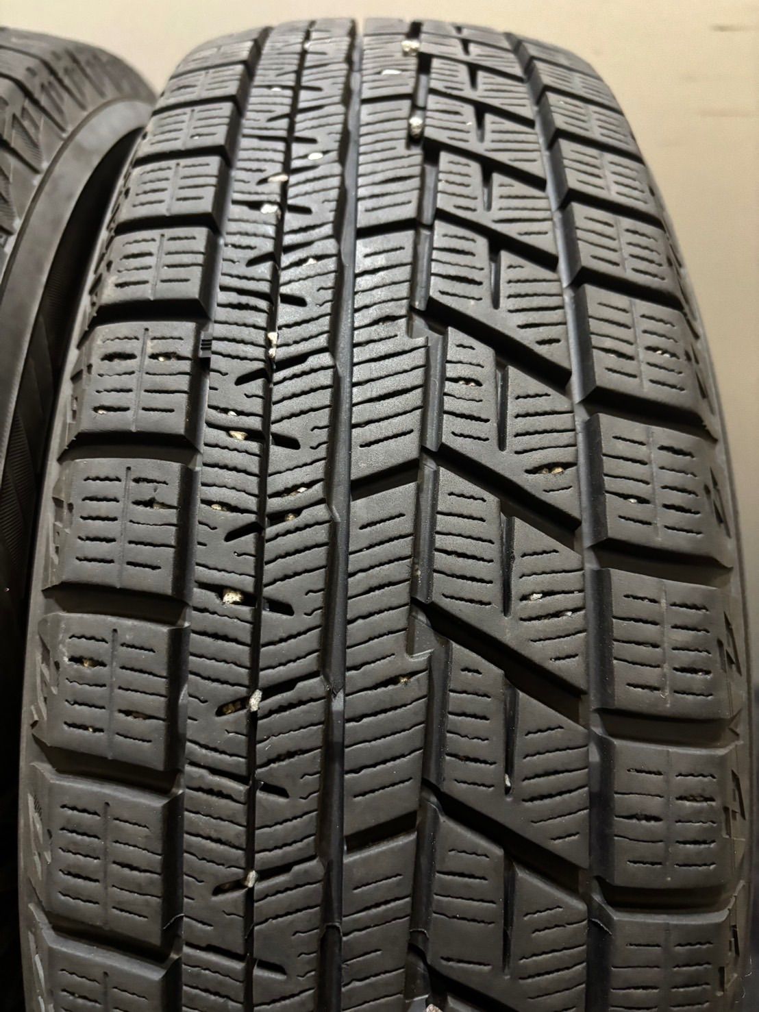 175 65R15 YOKOHAMA ice GUARD iG60 23年製 スタッドレス 4本 ヨコハマ アイスガード アクア ヤリス フィット 4-K356