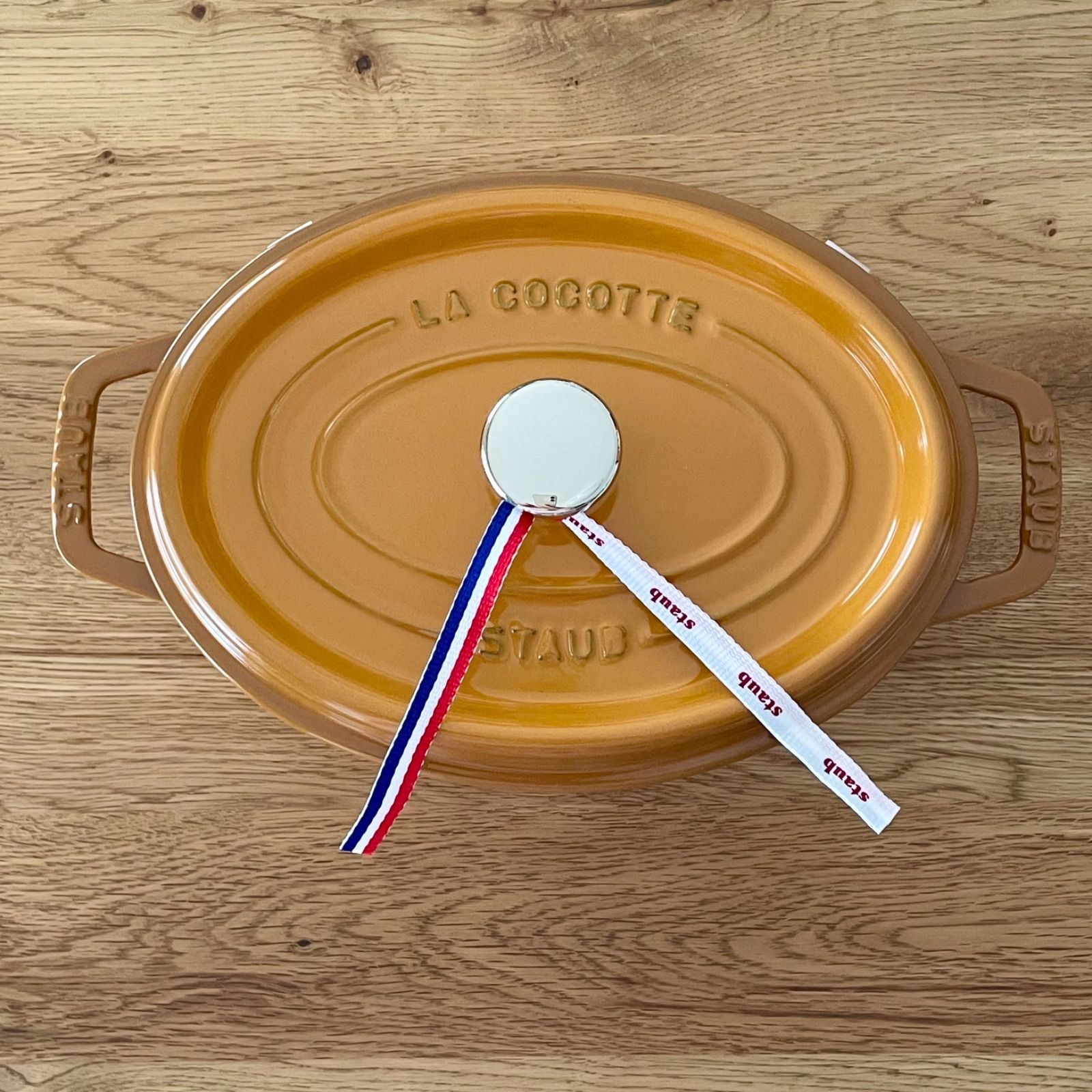 未使用　ストウブ ココットオーバル マスタード 23cm　STAUB 送料無料】ストウブ ココットオーバル マスタード 23cm STAUB