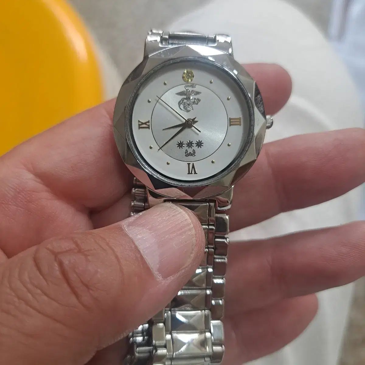 【雷市場（ポンジャン）商品韓国直送】ぼくの 15 海兵隊教育連帯ウォッチ