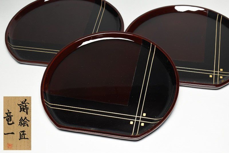 蔵A4981 蒔絵匠 高瀬竜一 銀線蒔絵 半月卓上盆 三客 共箱