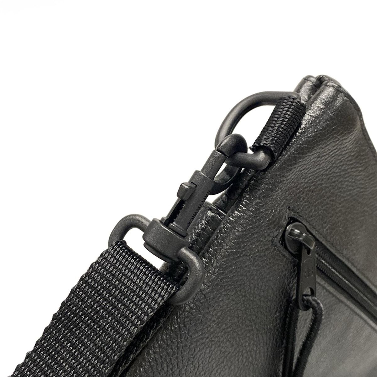 BALENCIAGA(バレンシアガ) ショルダーバッグ クロスボディ フラット